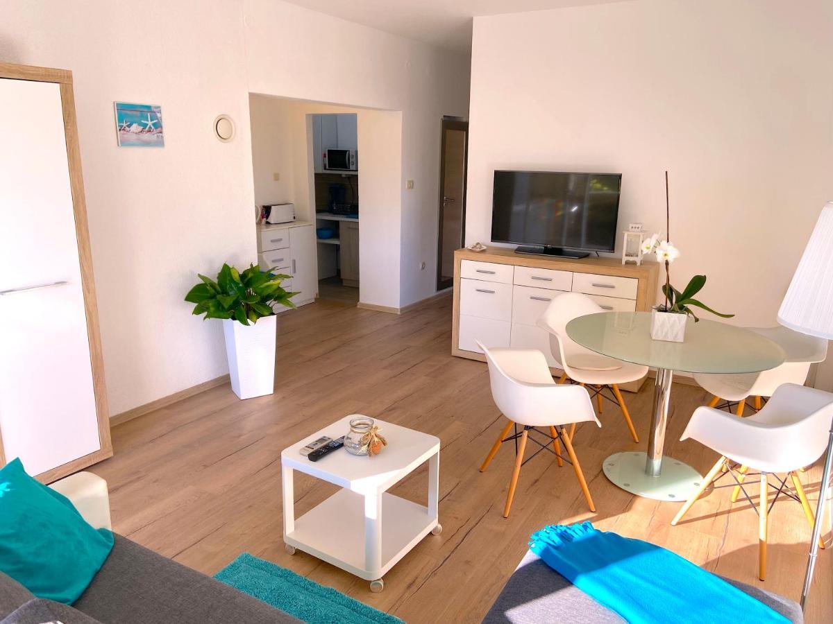 Apartments Suzy Zara Esterno foto